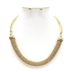 GOLD TWISTED NECKLACE SET